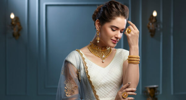 Royal Gold-Plated Bridal Jewelry Set – Choker Necklace, Jhumkas, Bangles & Ring
